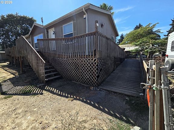 3rd image of 130 2nd St