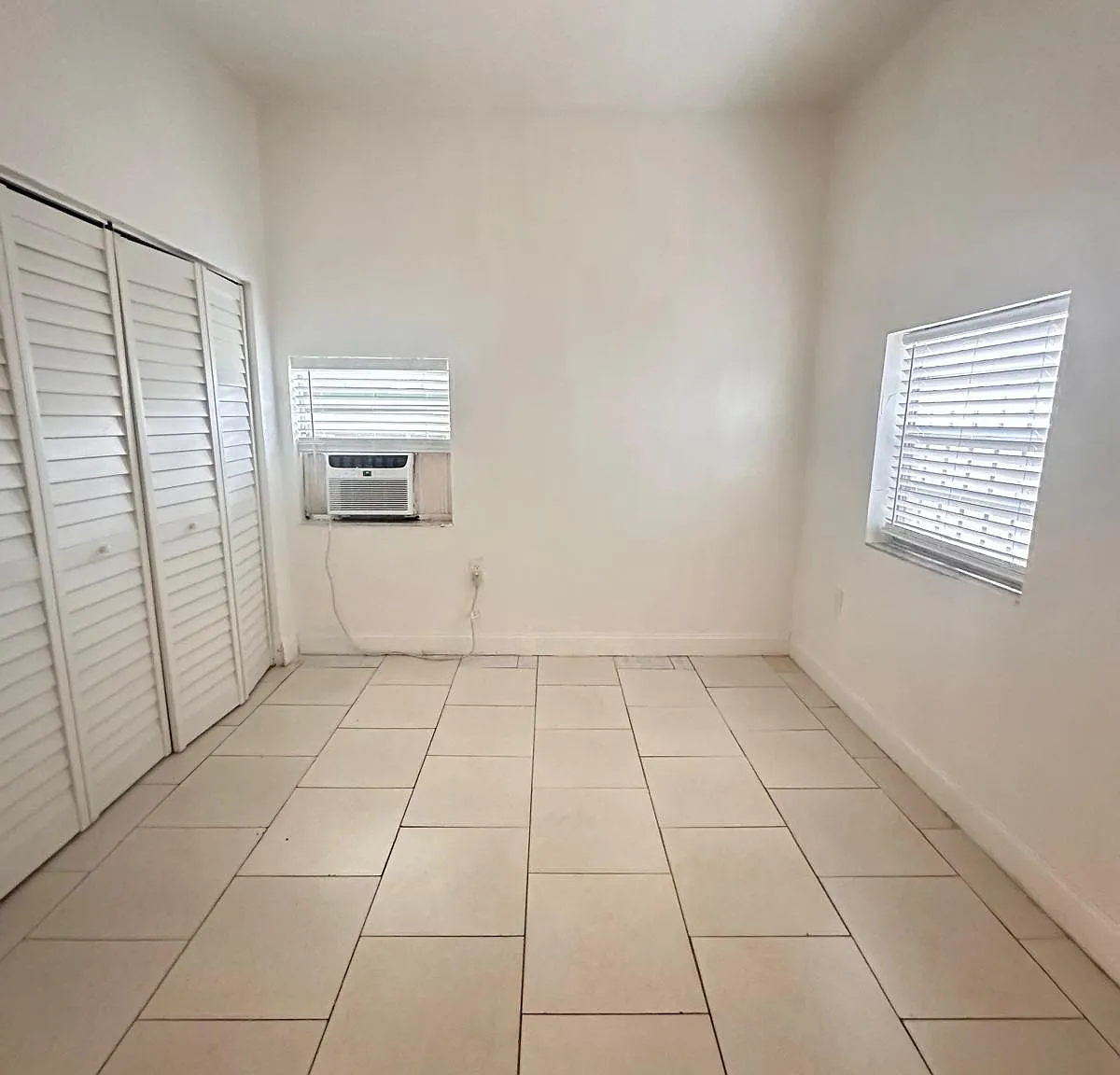 2 bed, 600 sqft, $1,950 — Photo 4
