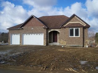 111 Gloria Dr, Elgin, IL 60120