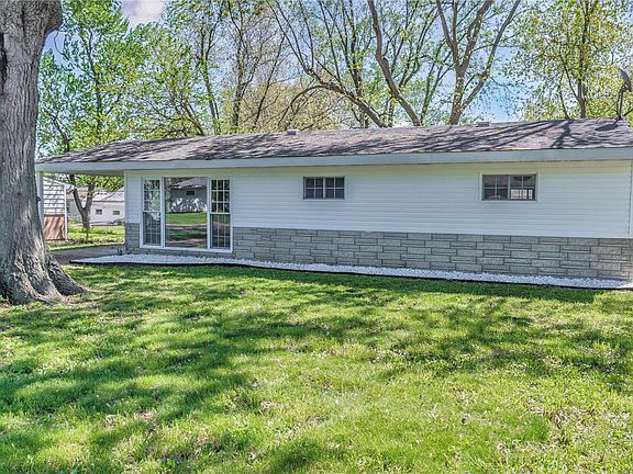 2nd image of 4428 Saint William Ct