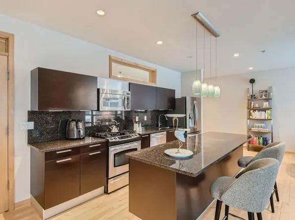 3104 W Lake St Unit 203, Minneapolis, MN 55416
