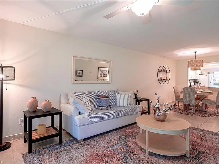 135 Cypress Way E #C — Photo 18