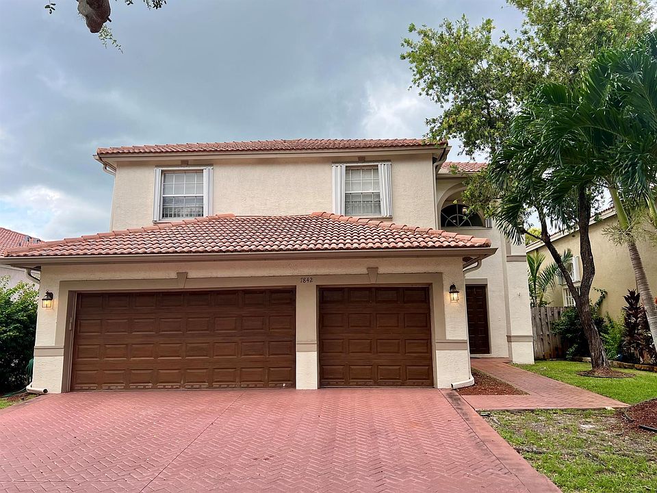 1st image of 7842 NW 62nd Ter