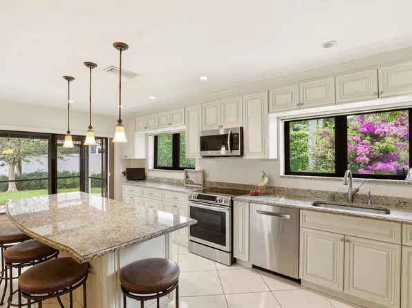 2657 SW 23rd Cranbrook Drive, Boynton Beach, FL 33436