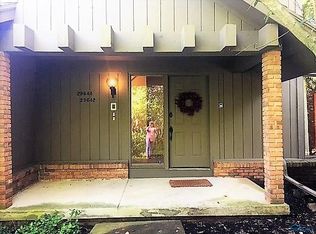 29642 E River Rd, Perrysburg, OH 43551