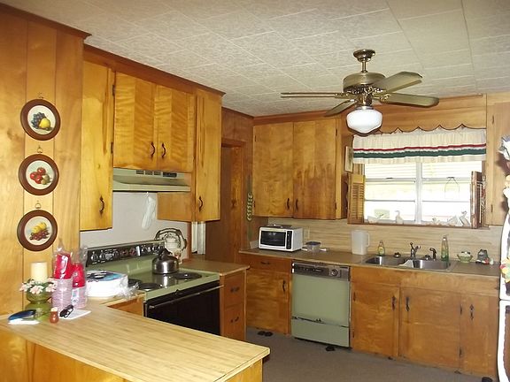 4th image of 130 E Bolling Ave