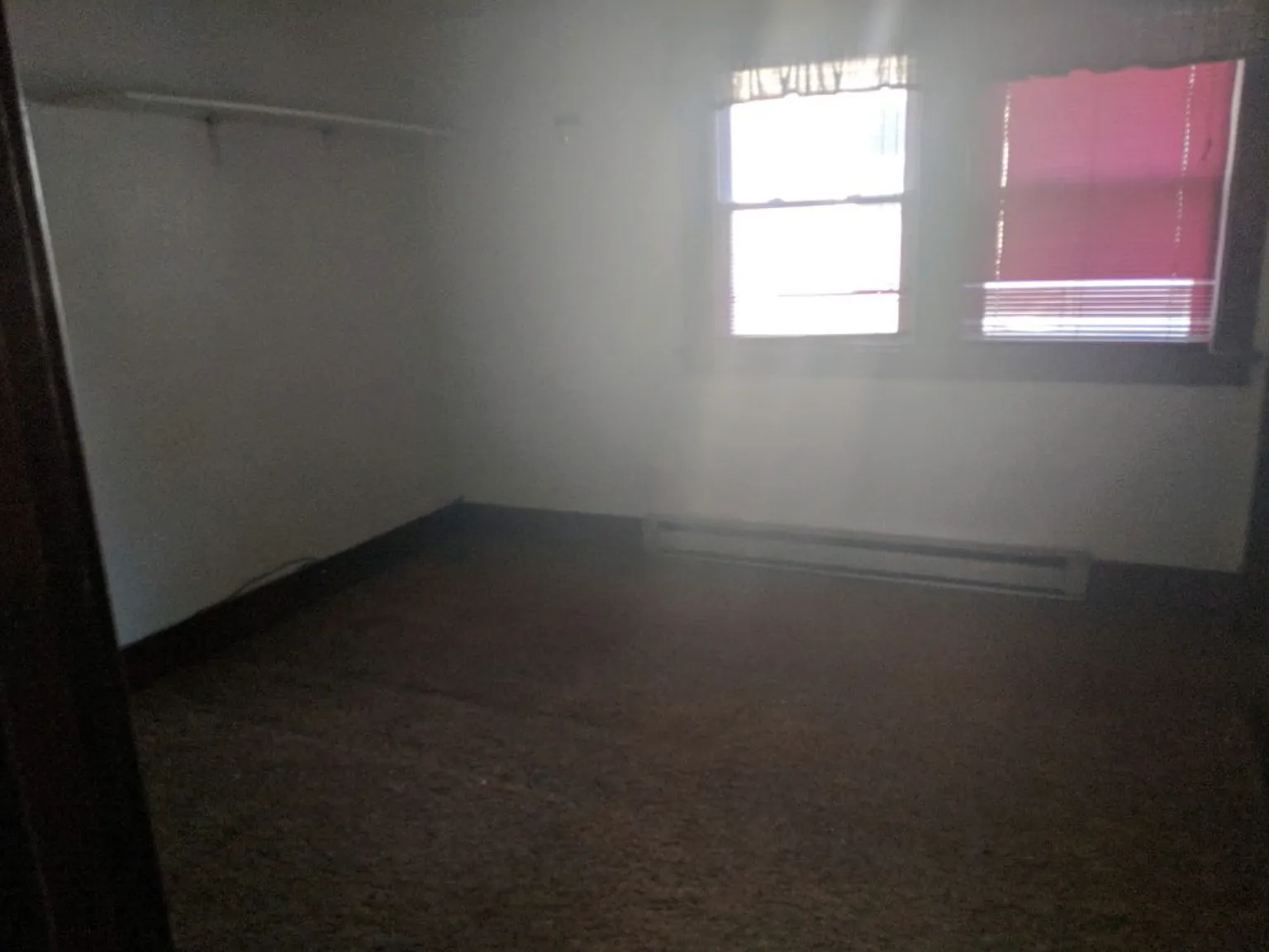 3 bed, 2240 sqft, $1,550 — Photo 2
