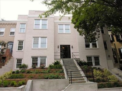 610 3rd St SE, Washington, DC, 20003