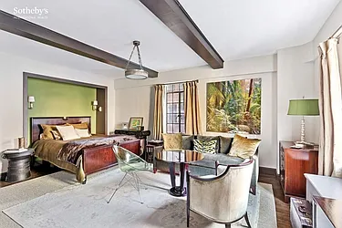 Rented by Sotheby's International Realty