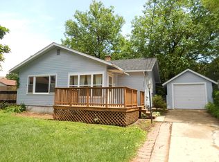 339 Wheelock St, Elgin, IL 60123