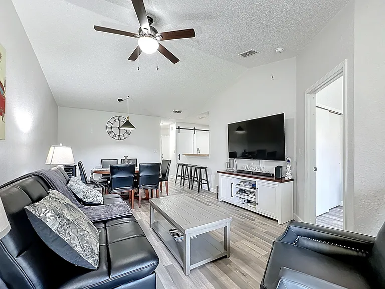 Living Room/Dining Room Combo