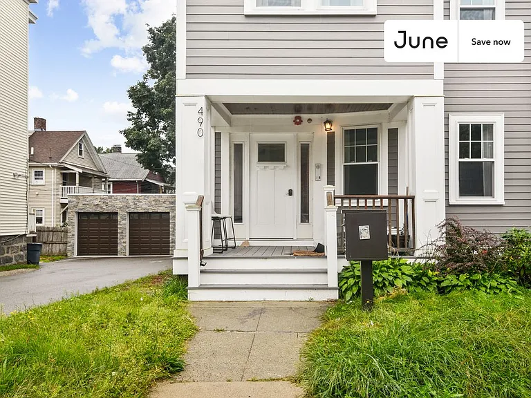 490 Washington St — Photo 26