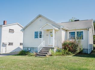 768 7th St, Colver, PA 15927