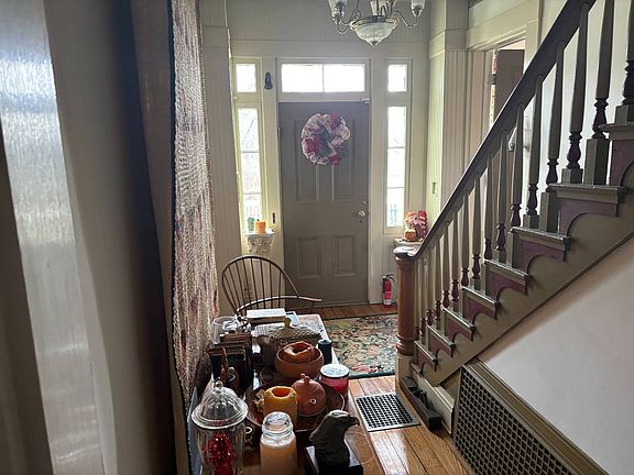 5th image of 325 Old Stage Rd