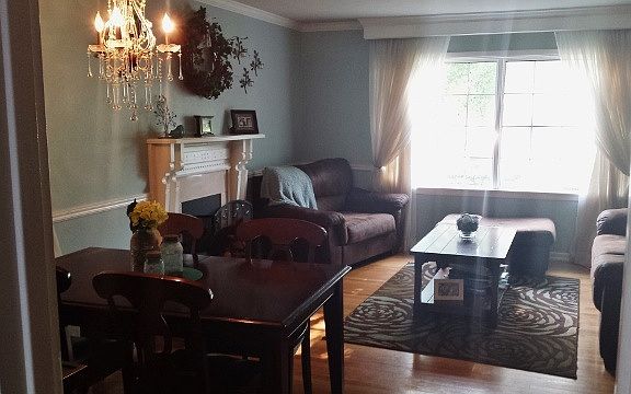 5th image of 2431 Windsor Ave