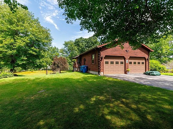 3rd image of 59 Shoreline Dr