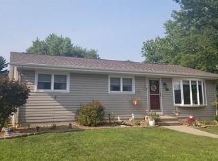 2800 Herblo Dr, Burlington, IA