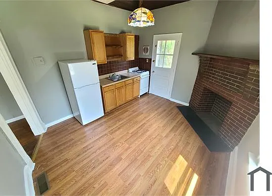 6009 Edna Ave #2 — Photo 2