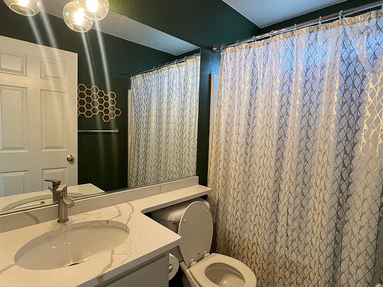 1574 Foxglove Ave — Photo 12