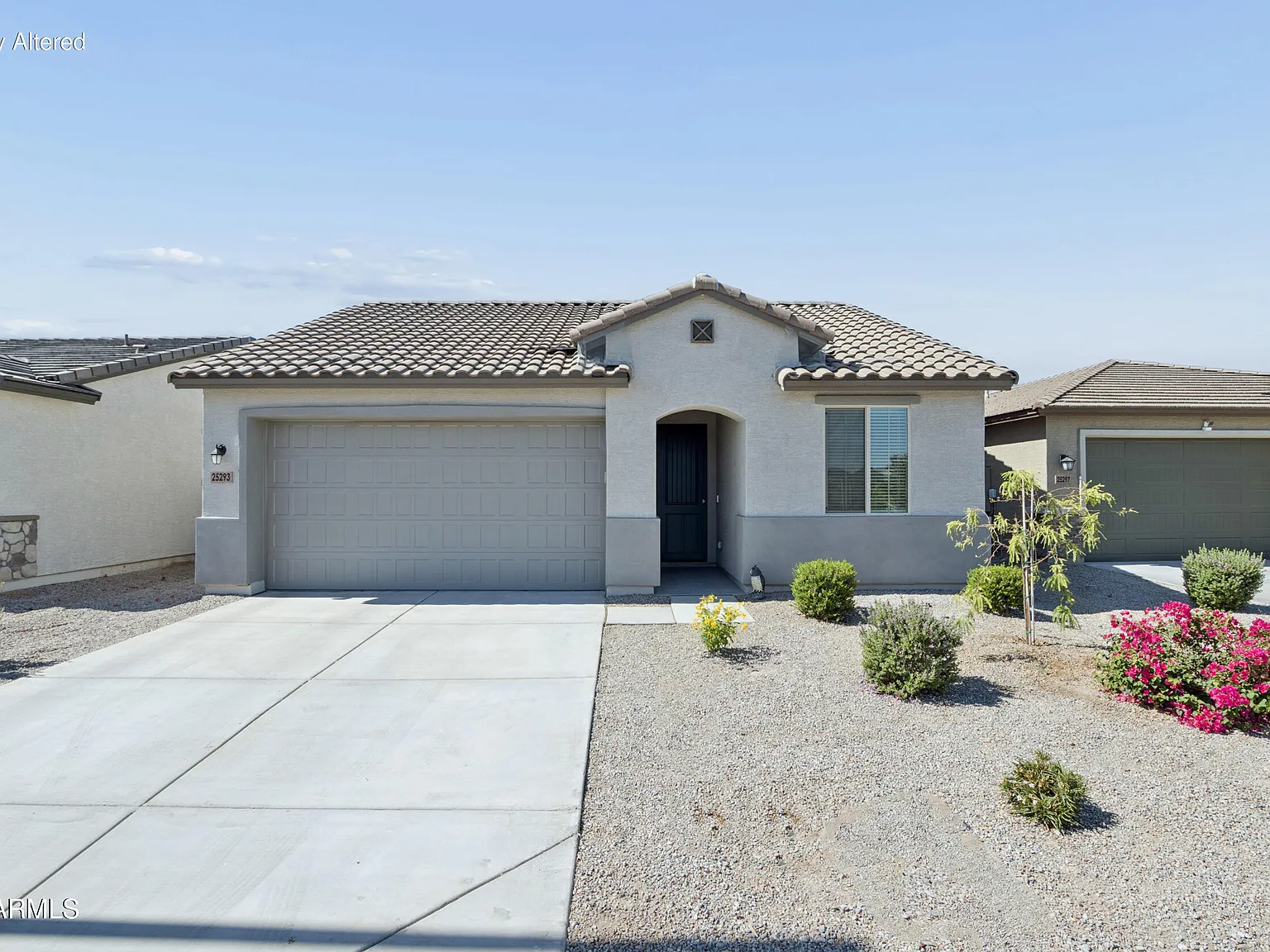 4 bed, 2.5 bath, 1837 sqft, $2,100 — Photo 2