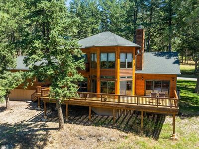 196 Pine Needle Ln, Bigfork, MT, 59911