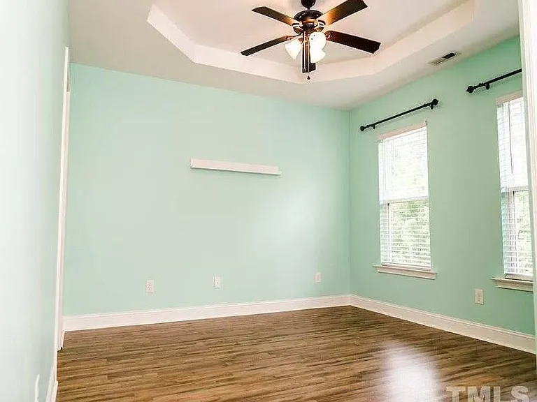 42 Millbrook Dr #42 — Photo 1