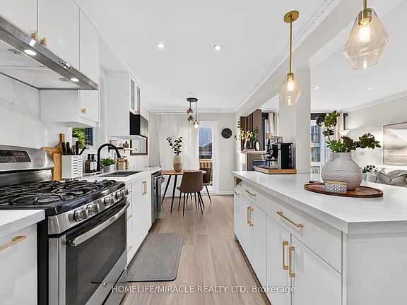 3rd image of 1345 Altona Rd #49