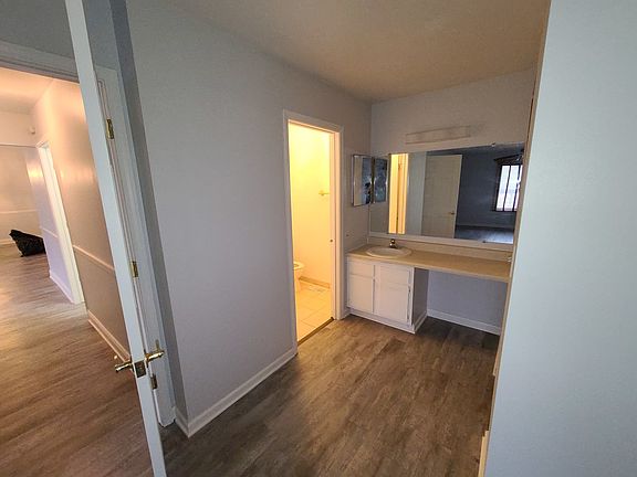 4th image of 1009 E Kevin Ct APT 2