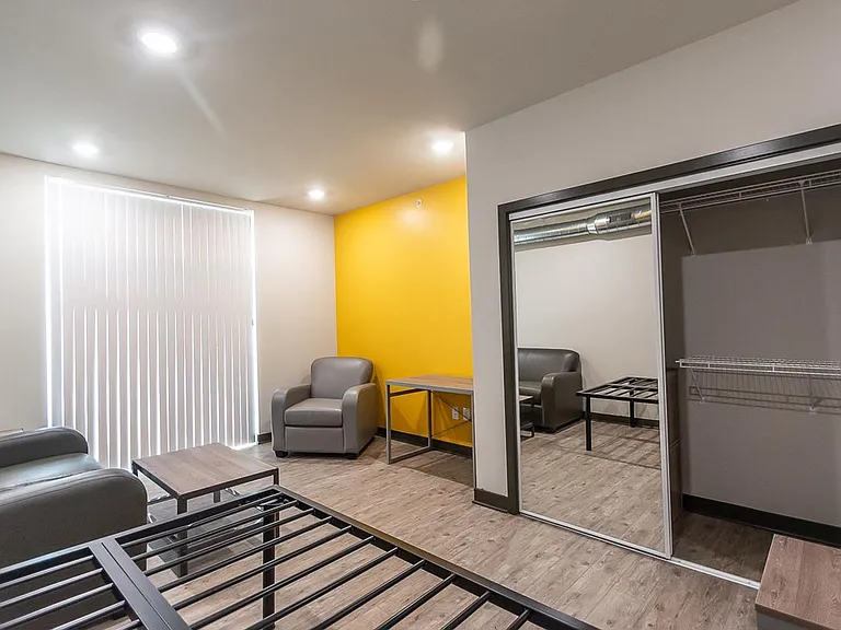 G3 Apartments — Photo 14