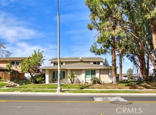 1186 Border Ave APT C, Corona, CA 92882