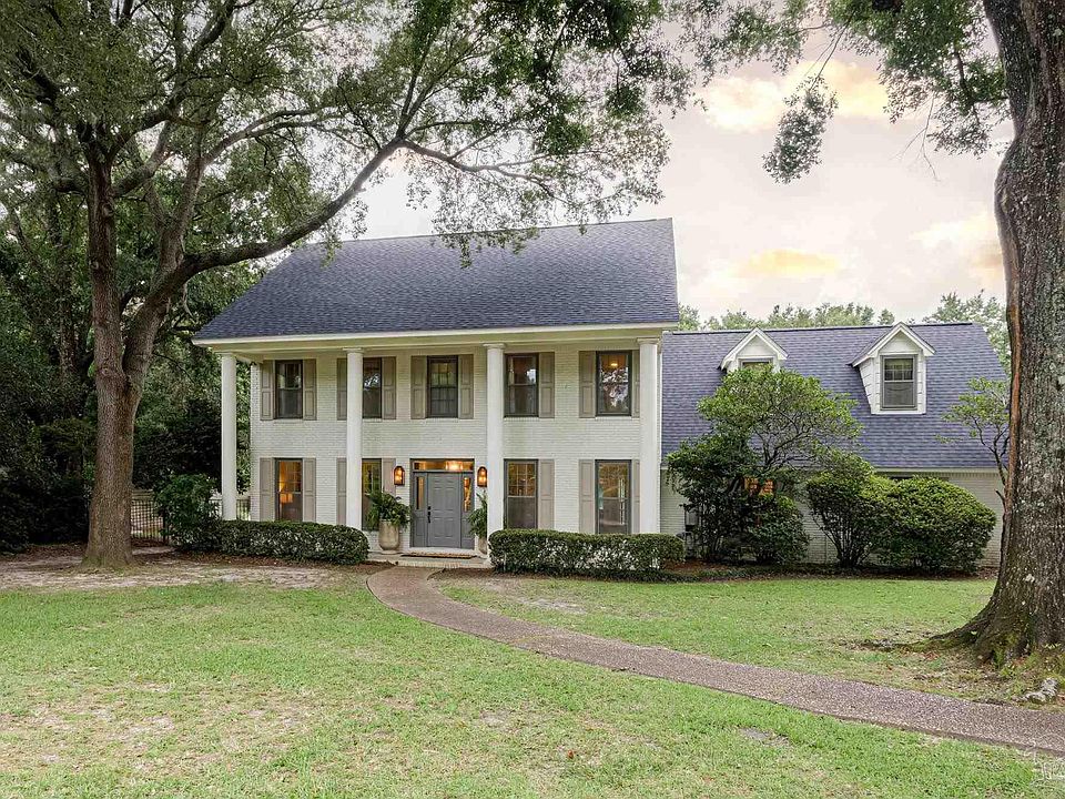 1st image of 4369 Devereux Cir