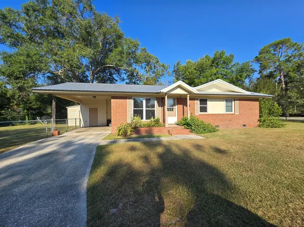 301 Kirby Cir, Nashville, GA 31639