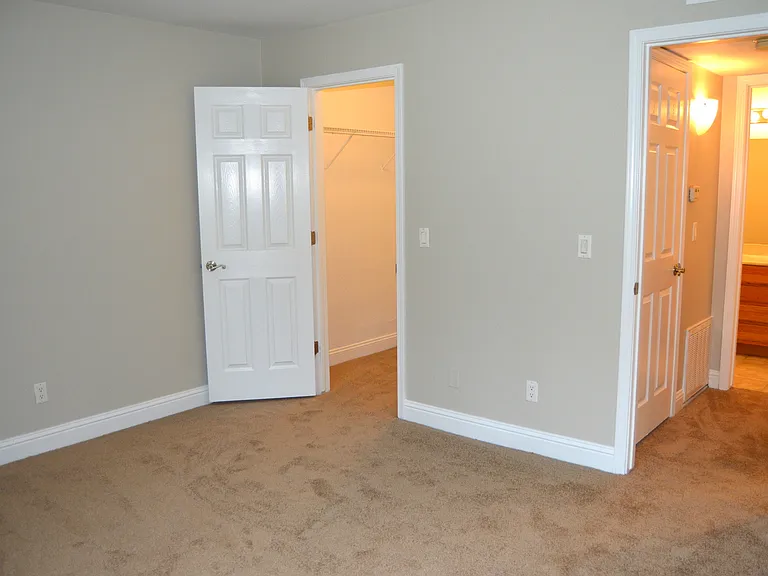 2909 Huntington Blvd #117 — Photo 13