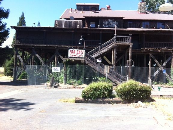 3rd image of 500 Bercut Dr