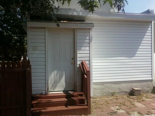 1st image of 2401 41st St APT C