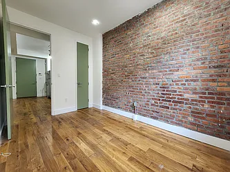 Rented by RELEASE NY