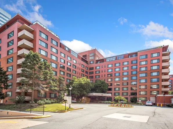 1021 Arlington Blvd APT 914, Arlington, VA 22209
