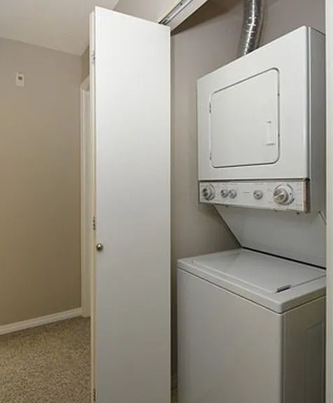 2805 NE 125th St #501 — Photo 15