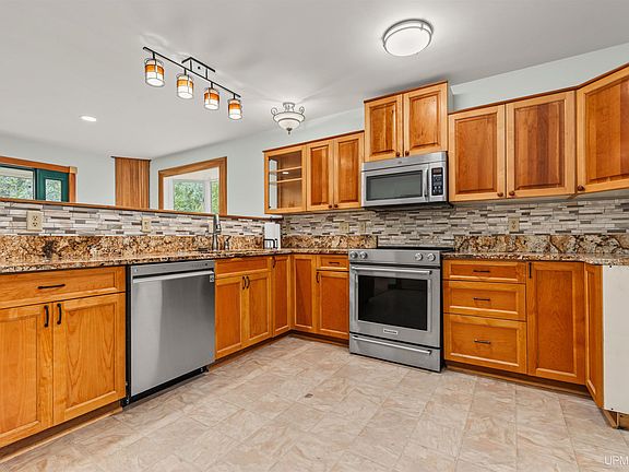 4th image of 9149 Chvala Rd