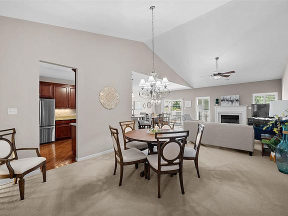 4th image of 769 Forder Manor Dr