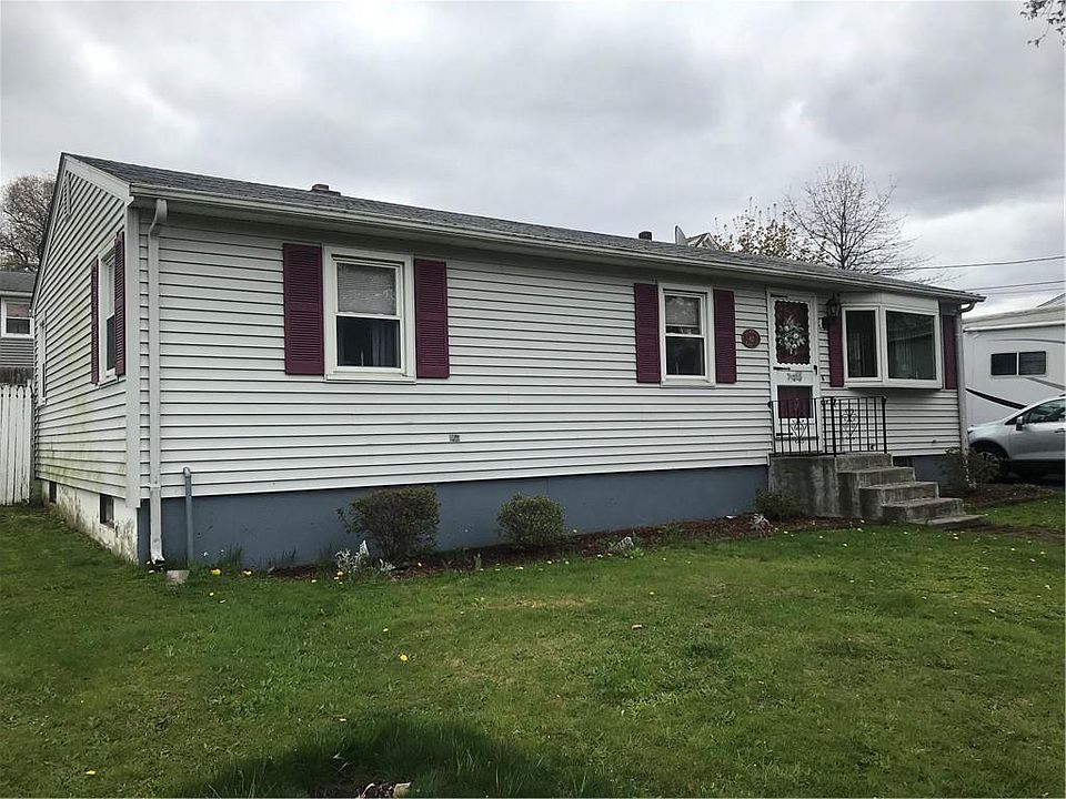 1st image of 82 Eliot Ave