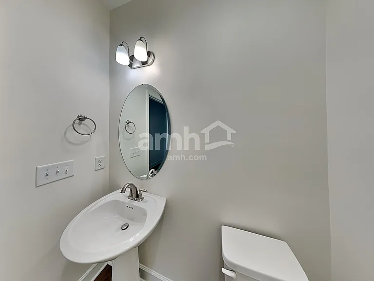 4805 Horatio Ct — Photo 8