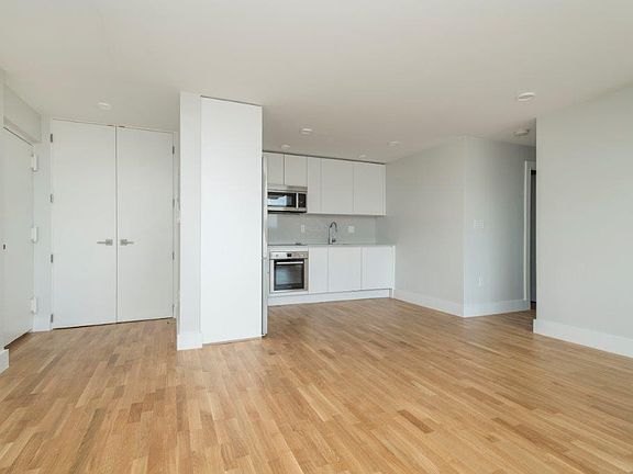 5th image of 334M Harvard St #K6