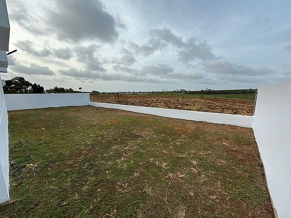 5th image of 10 Urb Llamarada
