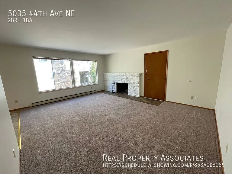 5035 44th Ave NE — Photo 7