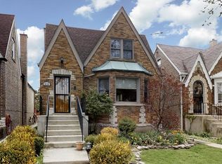 6110 W Nelson St, Chicago, IL 60634