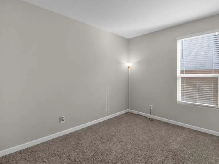 8530 W Millerton Way — Photo 6