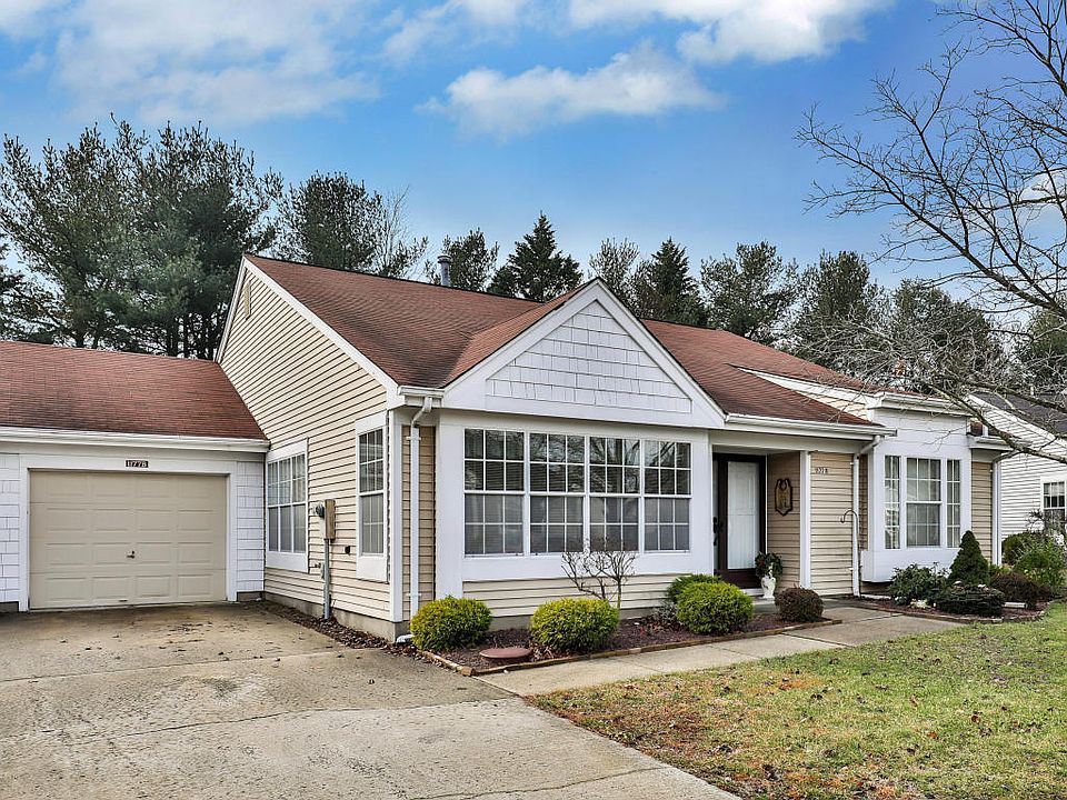 1st image of 1177B Thornbury Ln