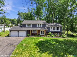 12 Overlook Drive, Plainville, CT 06062