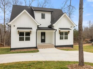 4632 Pattentown Rd, Ooltewah, TN 37363